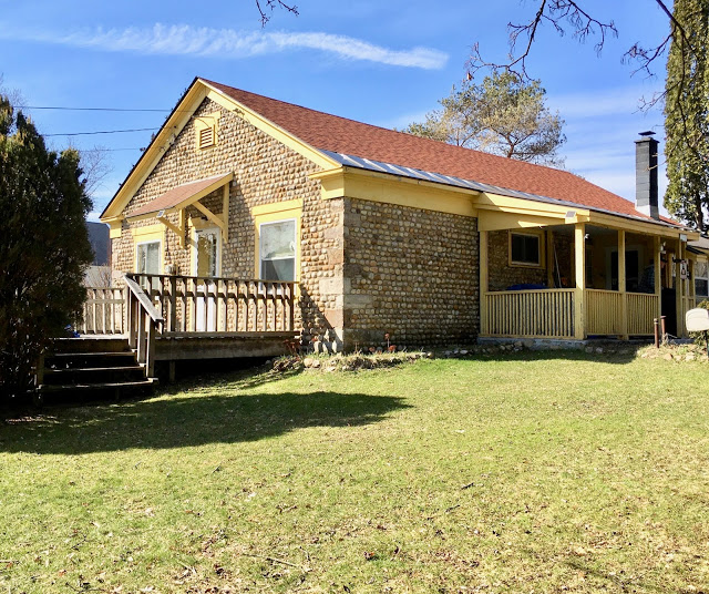 Cobblestone schoolhouse in North Bennington